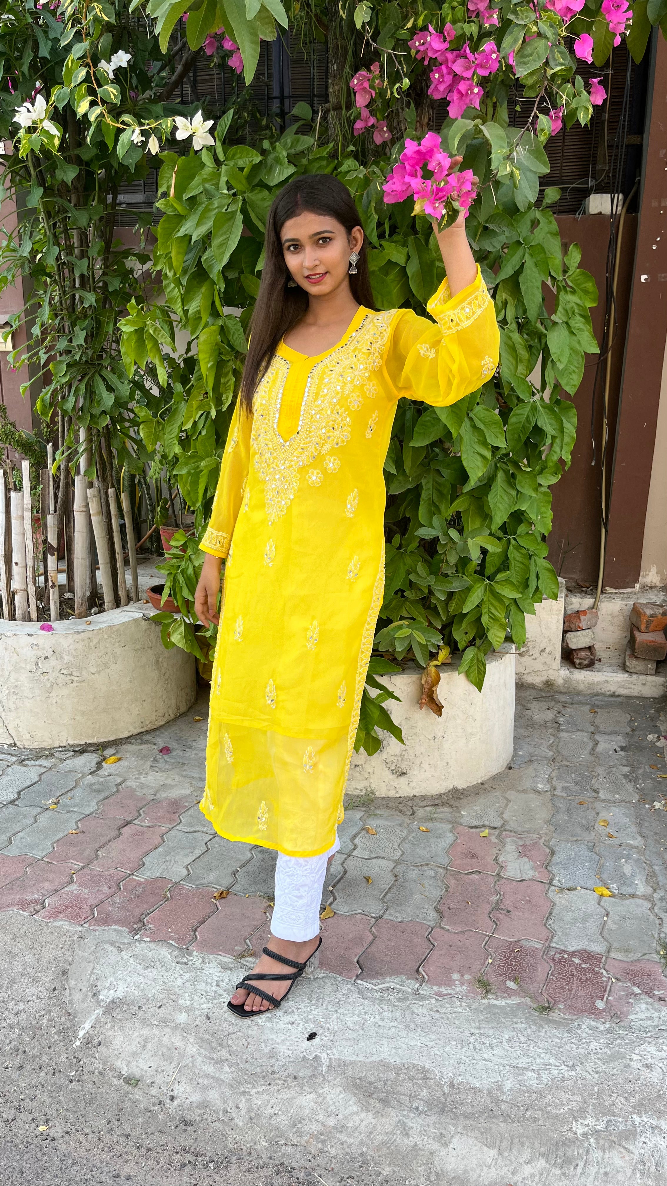 Urvi Gota Patti Kurti With  FREE Inner