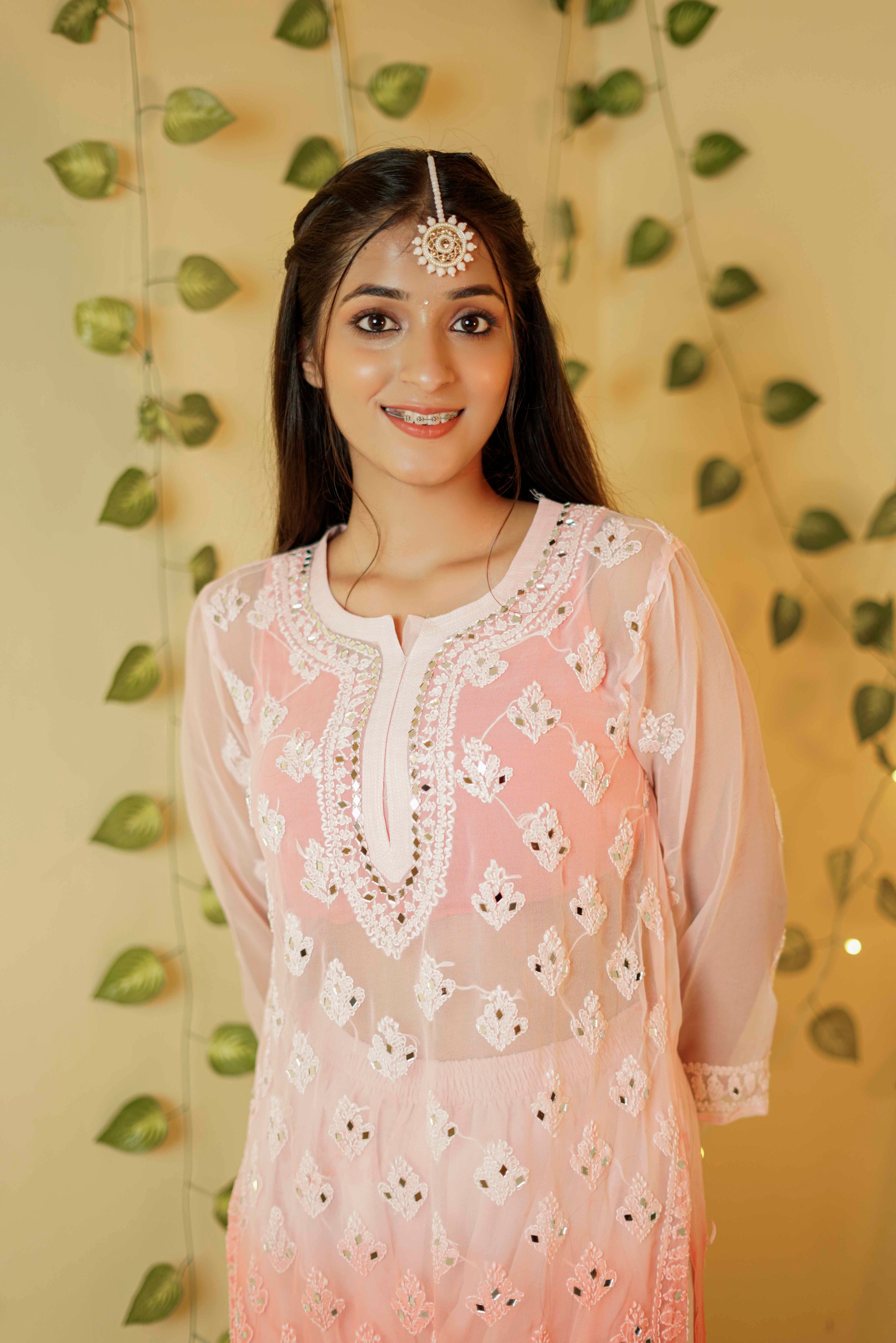 SHEESHA LUCKHNAVI CHIKANKARI SUIT SET