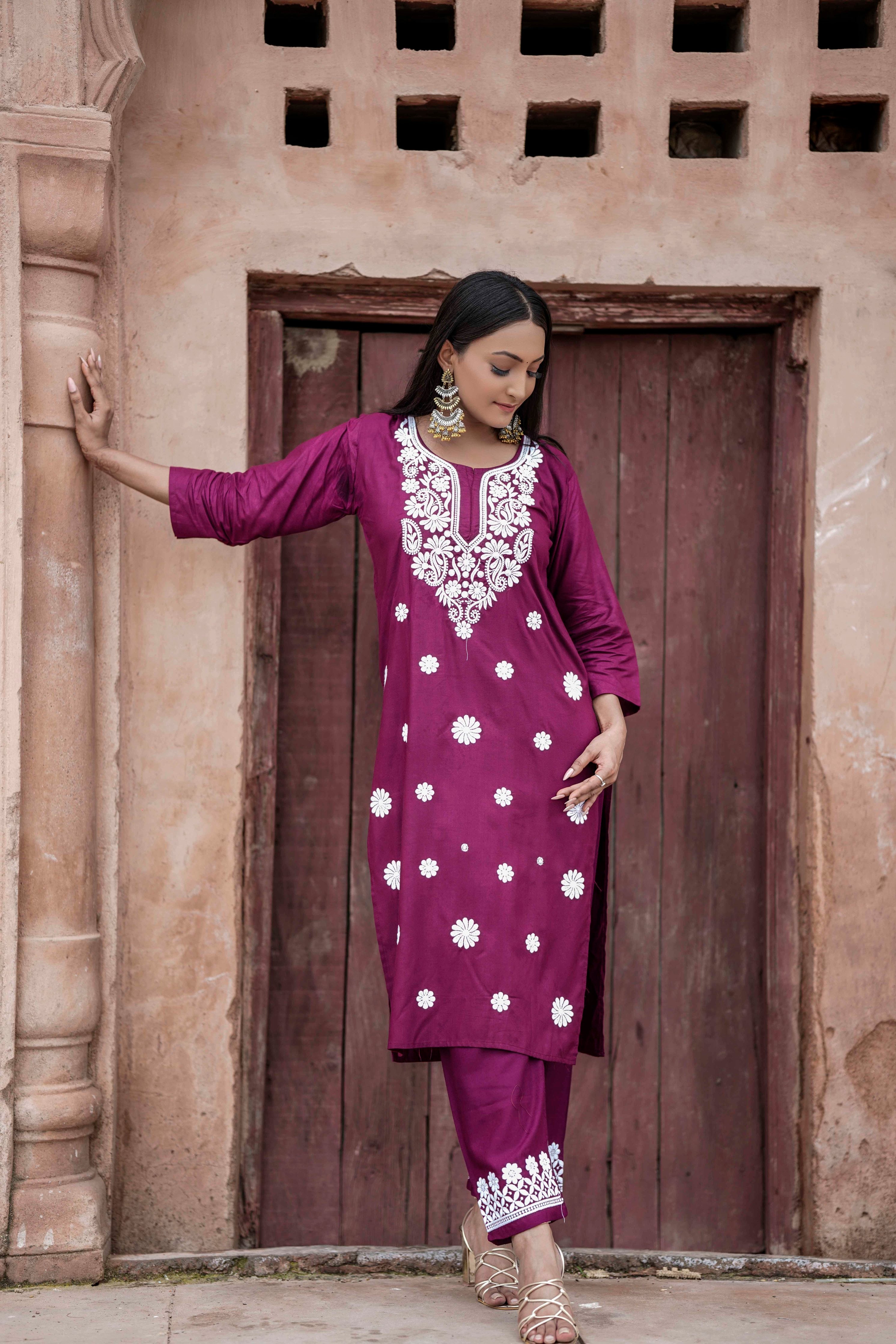 LAVENDER MODAL CHIKANKARI CO-ORD SET