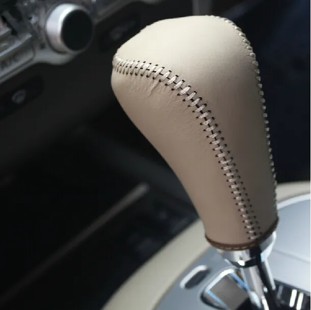 Auto Gear Shift Knobs Cover: Hand-Stitched Leather Gear Shift Handle Cover for Enhanced Grip and Interior Protection - Black Thread