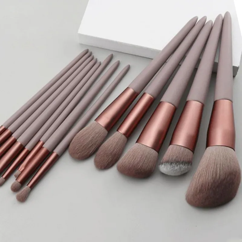 Makeup Mini Brushes Set for Cosmetic - Soft Synthetic Hair Foundation Powder Eyeshadow Concealer Blending Brush Kit, Cute Pink Makeup Tools 230627